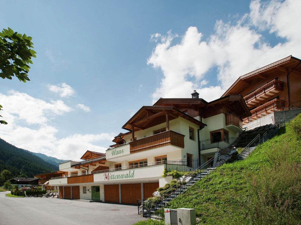 Chalet Apartment In Σάαλμπαχ-Χίντεργκλεμ Εξωτερικό φωτογραφία
