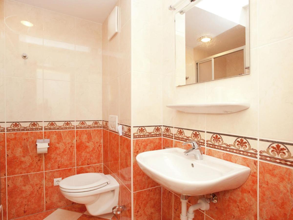 Chalet Apartment In Σάαλμπαχ-Χίντεργκλεμ Εξωτερικό φωτογραφία